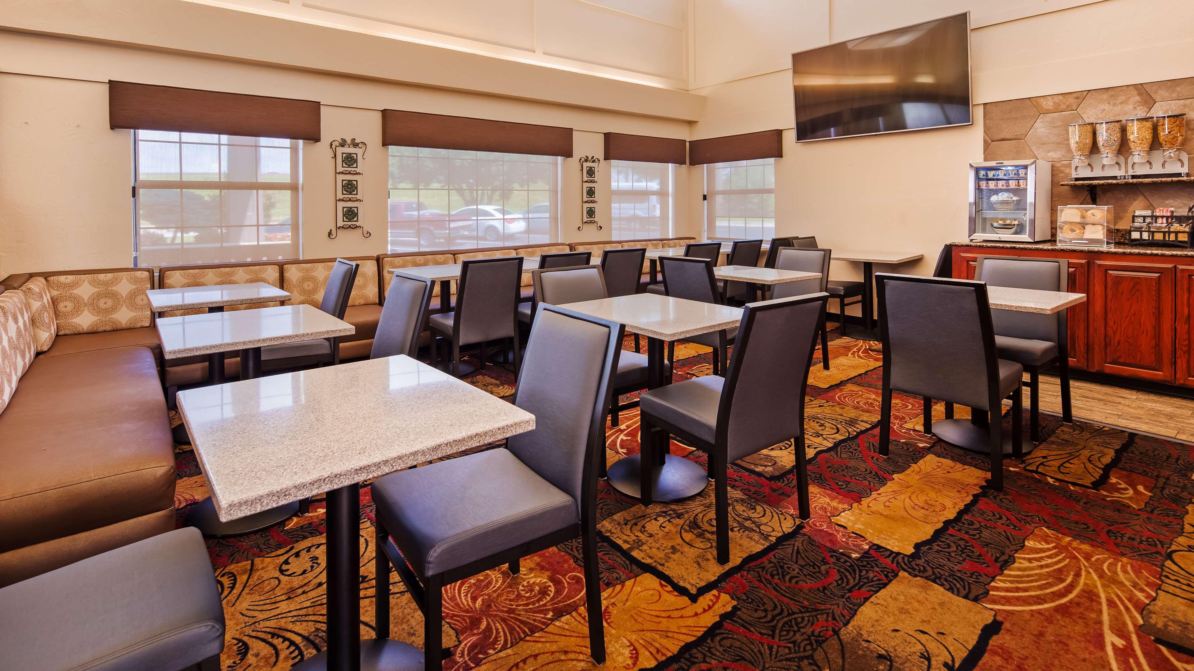 Best Western Plus Oklahoma City Yukon Exterior photo