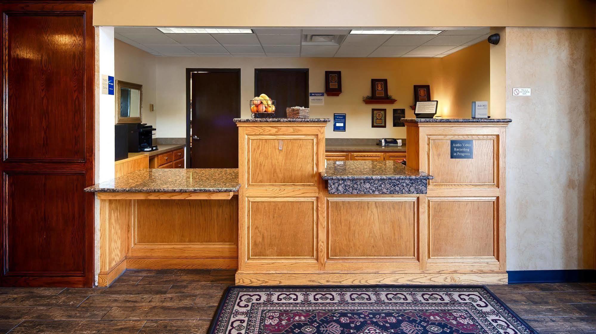 Best Western Plus Oklahoma City Yukon Exterior photo